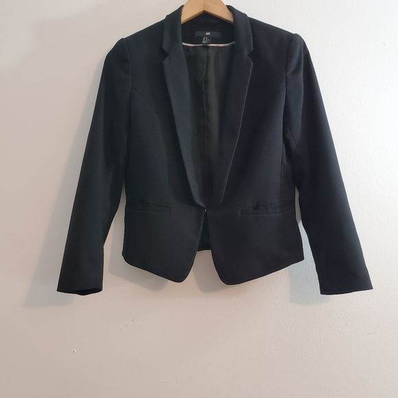 H&M Jackets & Blazers - H&M Women Blazer